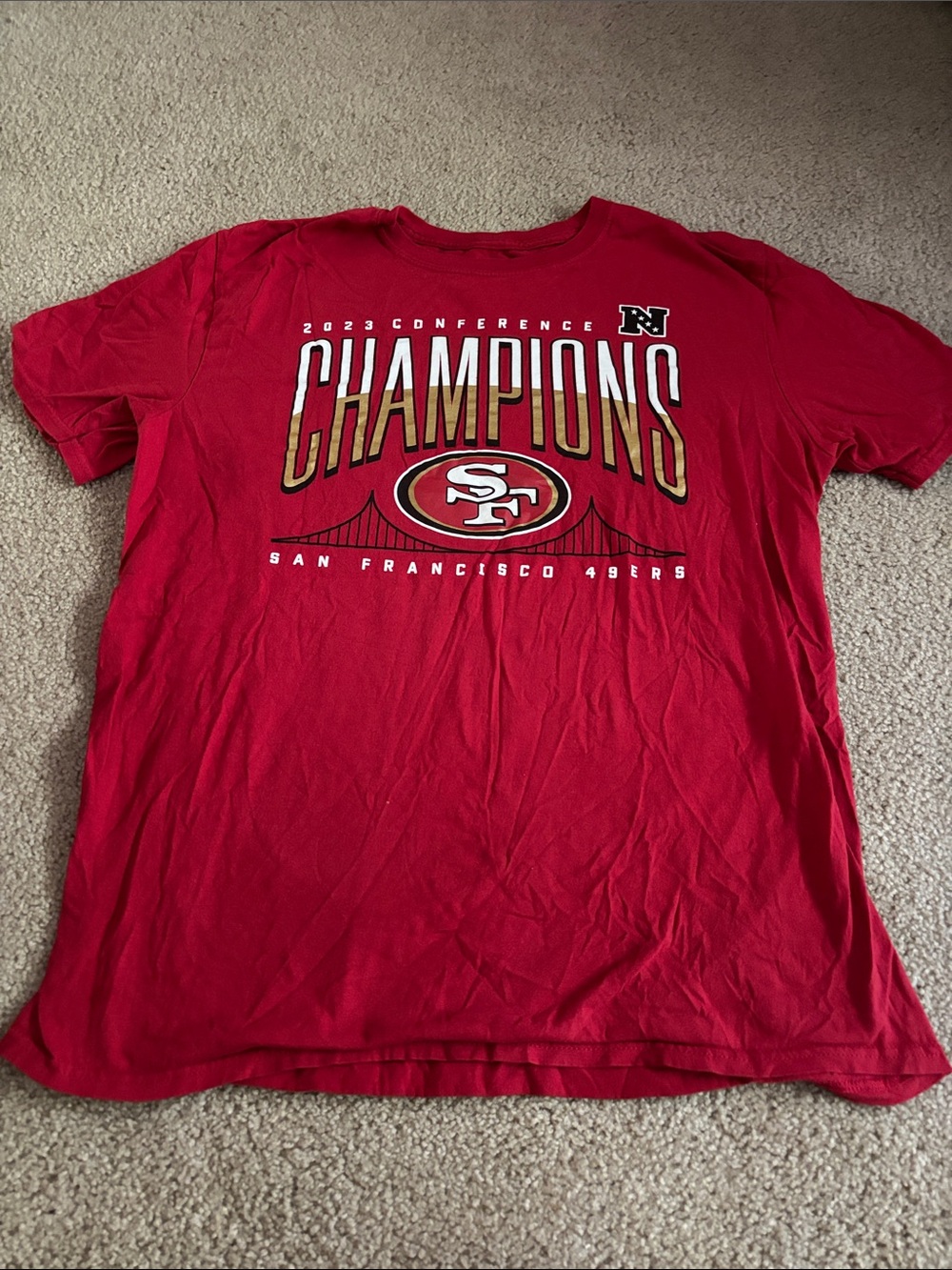 Fanatics Men’s 49er Champions tshirt size large